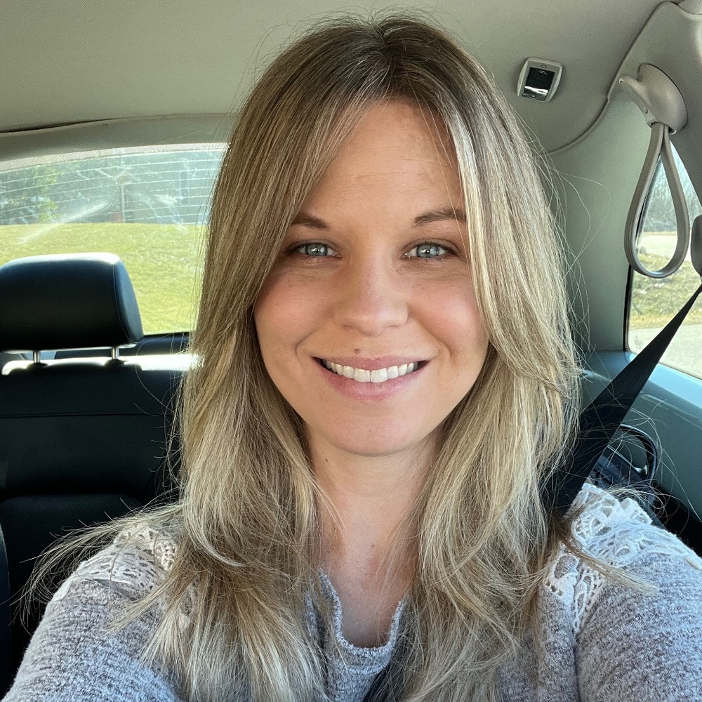 Meet your Posher, Alissa